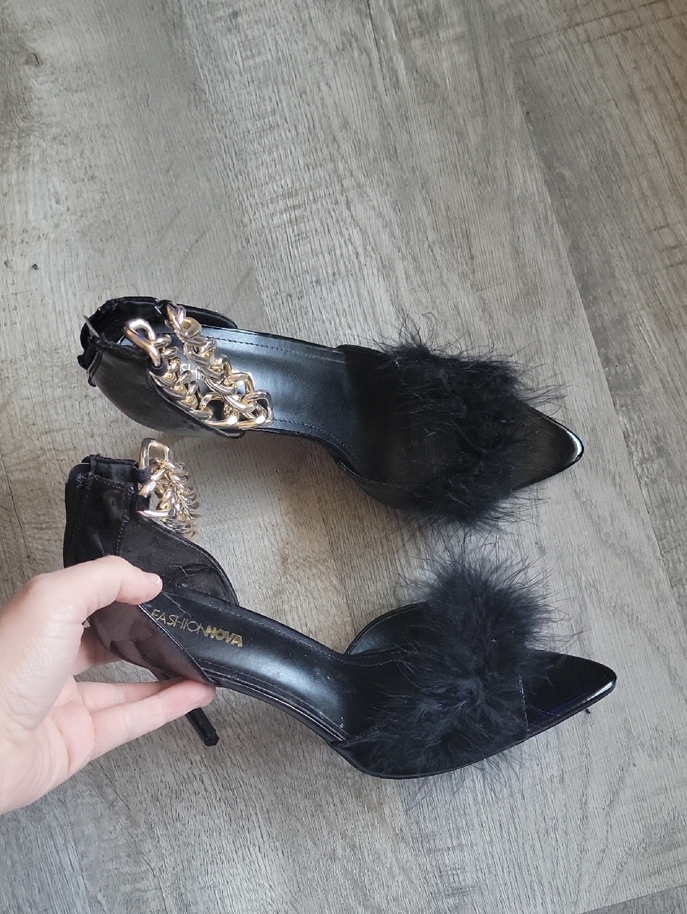 Fashion Nova Size 11 Amalia Chain Heels